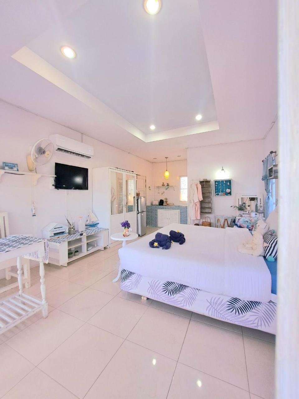 Prathana Garden Beach Resort HHQ Eksteriør bilde